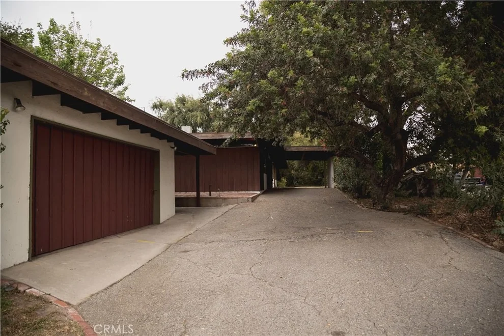 Unit for sale at 14093 Cornishcrest Road, Whittier, CA 90604