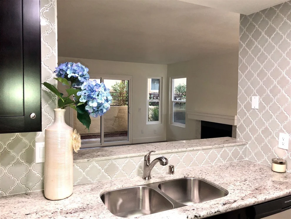 Unit for sale at 2005 Lakeridge Cir, Chula Vista, CA 91913