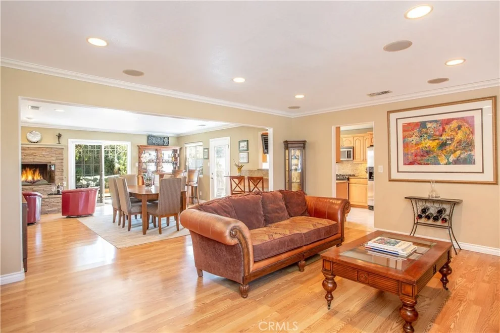 Unit for sale at 3078 Carfax Avenue, Long Beach, CA 90808