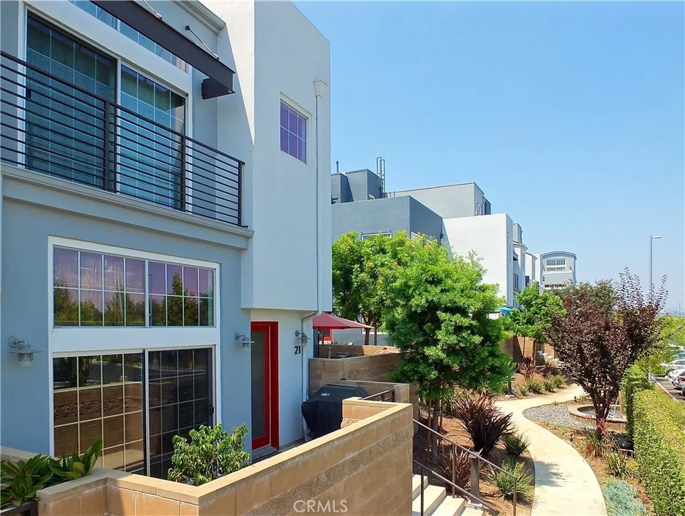 Unit for sale at 5350 Playa Vista Drive, Playa Vista, CA 90094