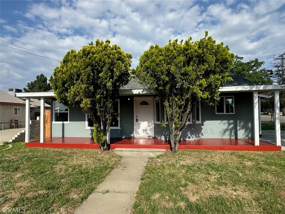 Unit for sale at 902 Elm Avenue, Beaumont, CA 92223