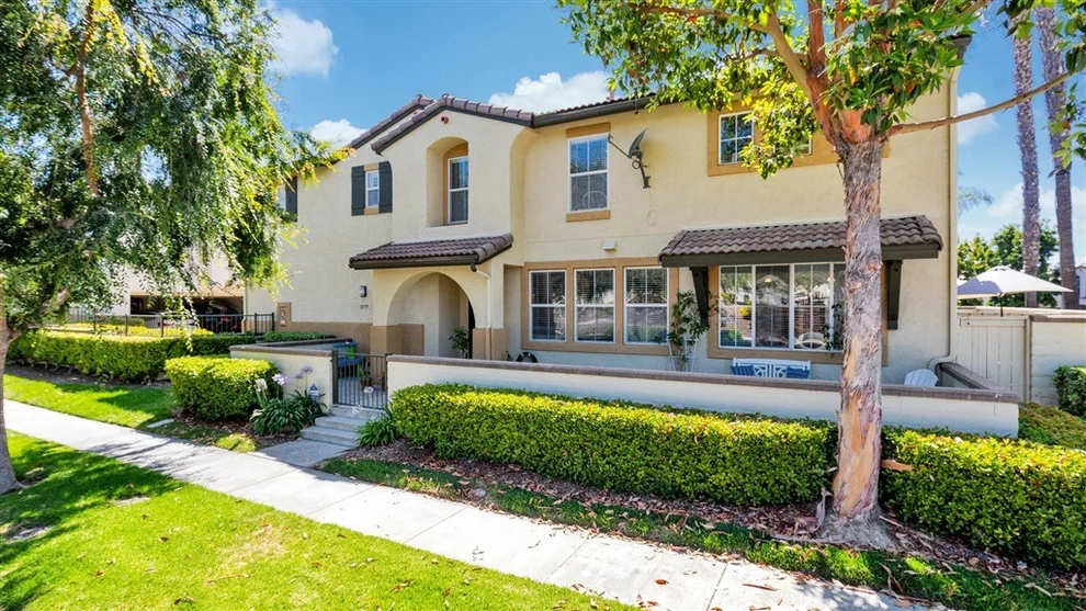 Unit for sale at 1879 Via Capri, Chula Vista, CA 91913