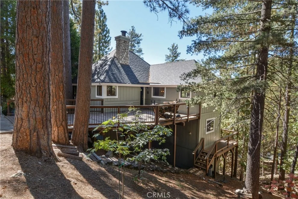 Unit for sale at 180 Grizzly Road, Lake Arrowhead, CA 92352