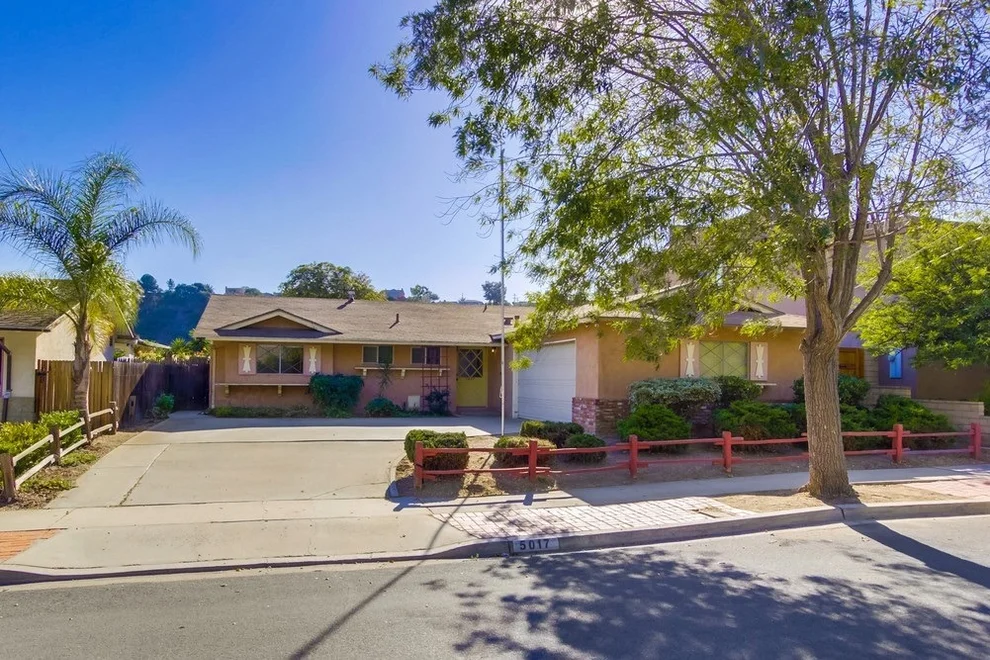 Unit for sale at 5017 Gasconade, San Diego, CA 92110
