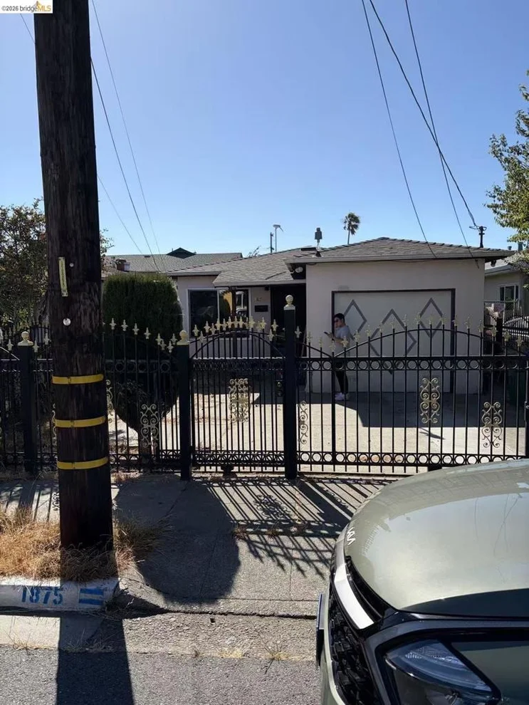 Unit for sale at 1875 18Th St, San Pablo, CA 94806