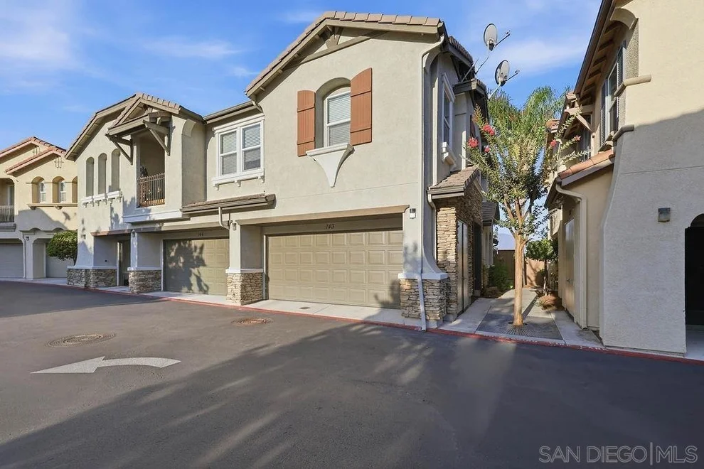 Unit for sale at 425 S Meadowbrook Dr, San Diego, CA 92114