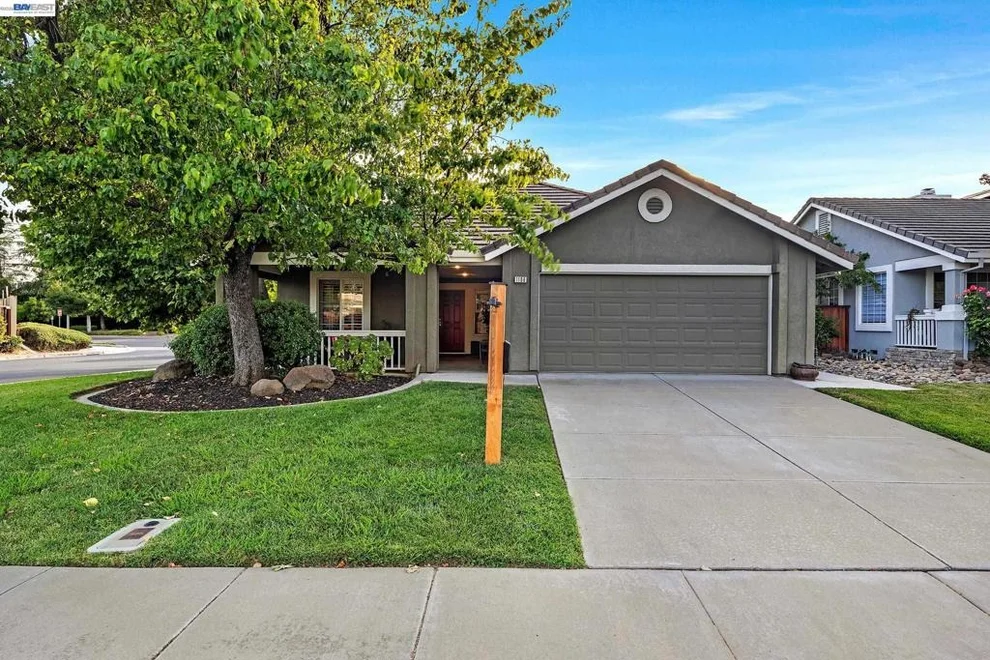 Unit for sale at 1106 Baltusrol Ct., Livermore, CA 94551