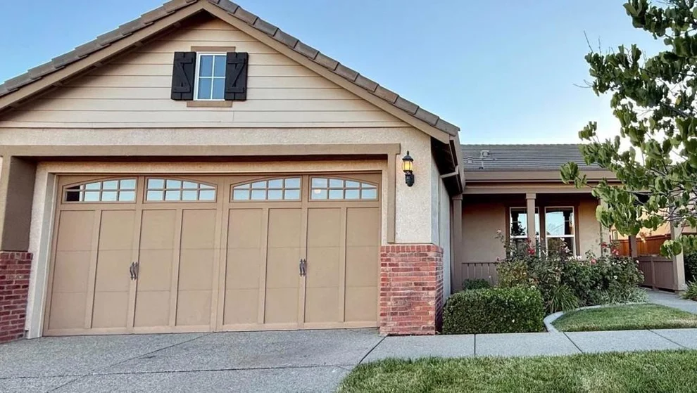 Unit for sale at 9946 Hatherton Way, Elk Grove, CA 95757