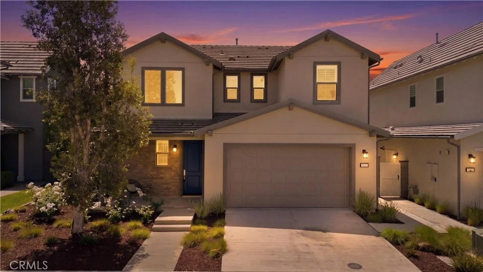 Unit for sale at 10 Pascuas Place, Rancho Mission Viejo, CA 92694