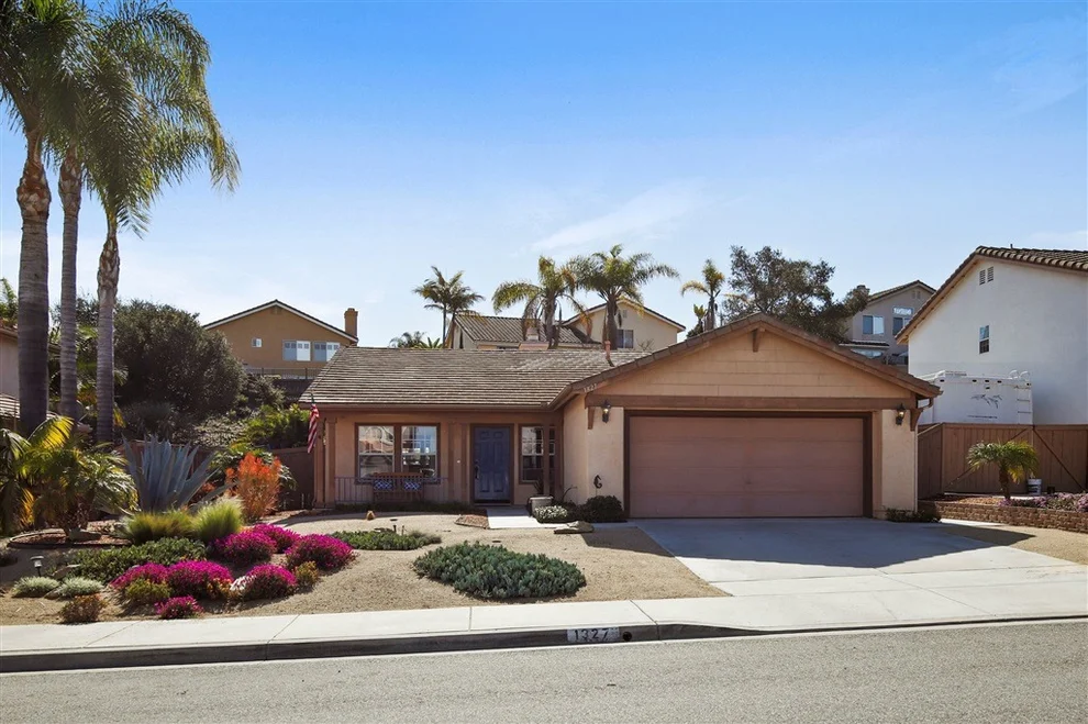 Unit for sale at 1327 Cottonwood Dr, Oceanside, CA 92056