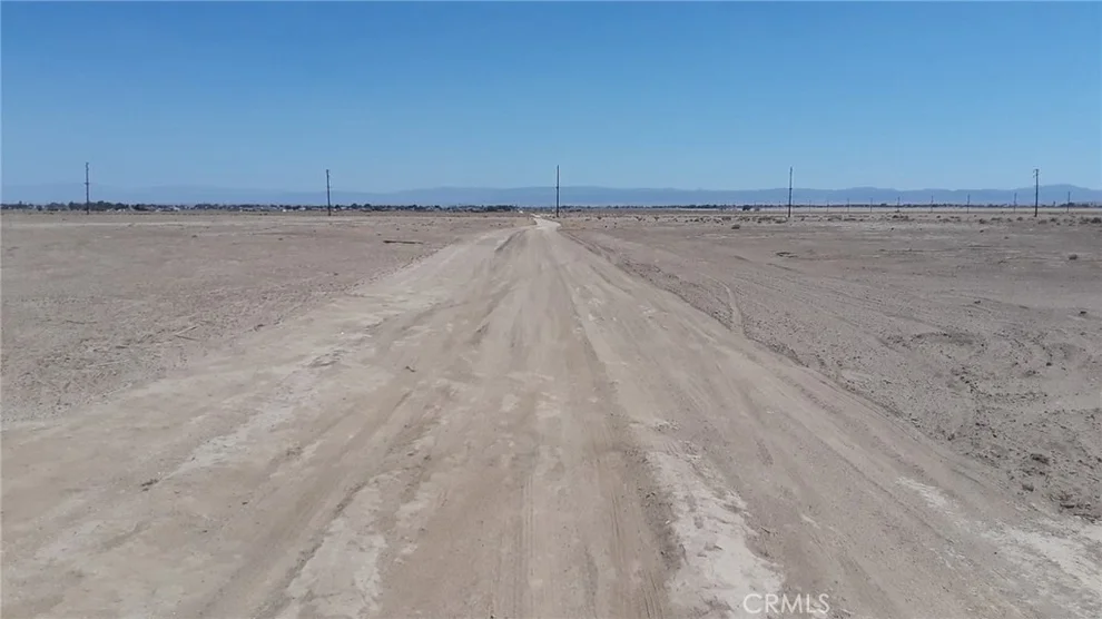 Unit for sale at 0 67th St W, Rosamond, CA 93560