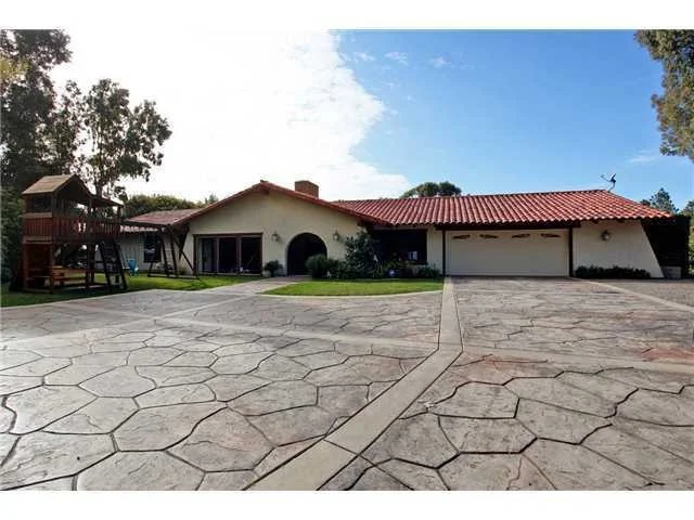 Unit for sale at 4611 Vista De La Tierra, Del Mar, CA 92014
