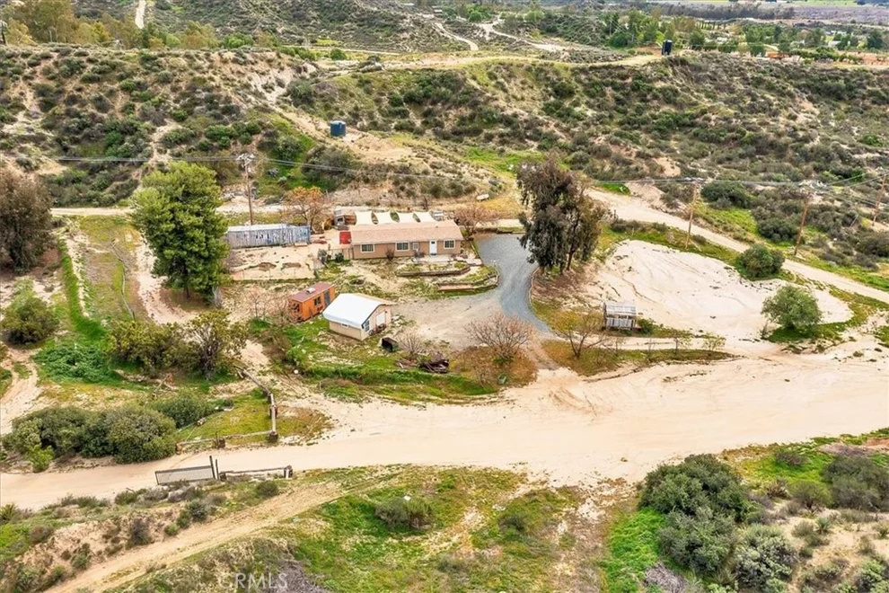 Unit for sale at 44000 Sandstone Road, Aguanga, CA 92536