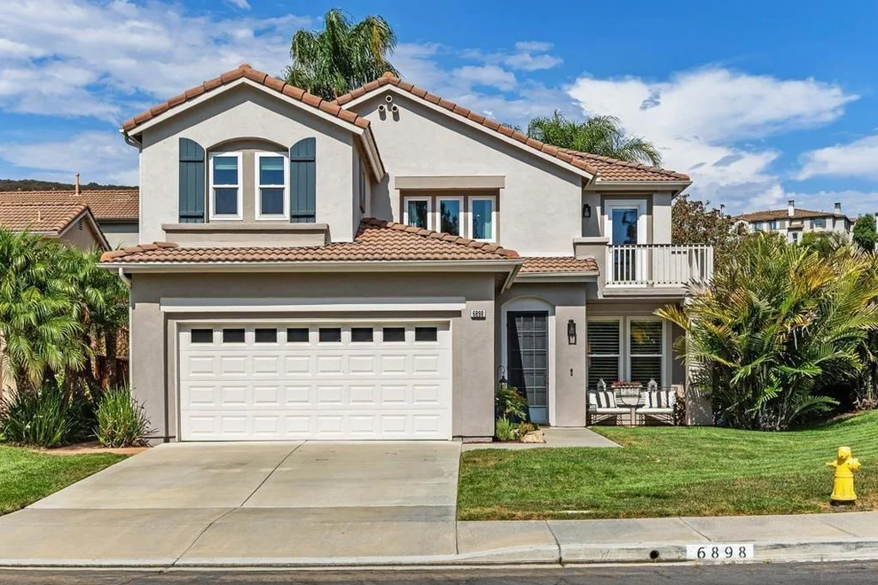 Unit for sale at 6898 Camino De Amigos, Carlsbad, CA 92009