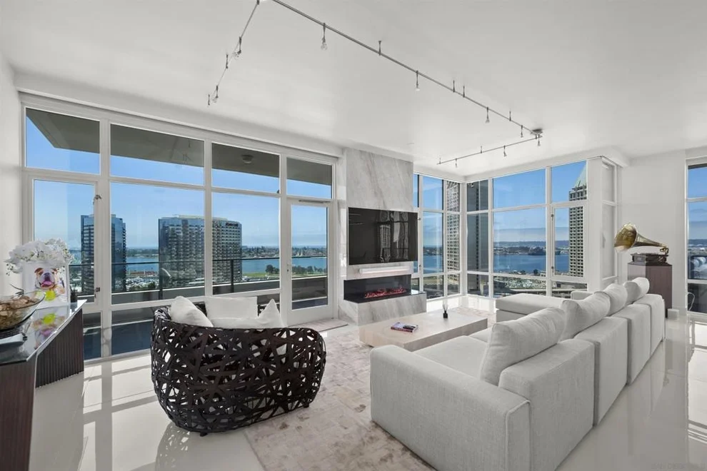 Unit for sale at 550 Front Street, San Diego, CA 92101