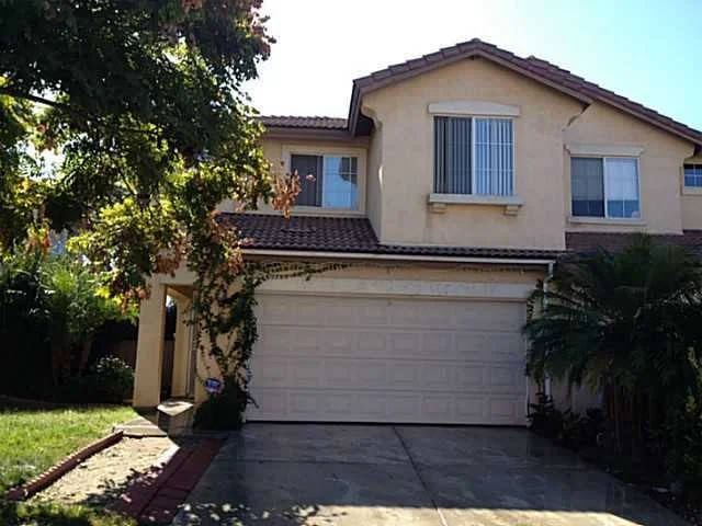 Unit for sale at 1122 Calle de Damasco, Chula Vista, CA 91910