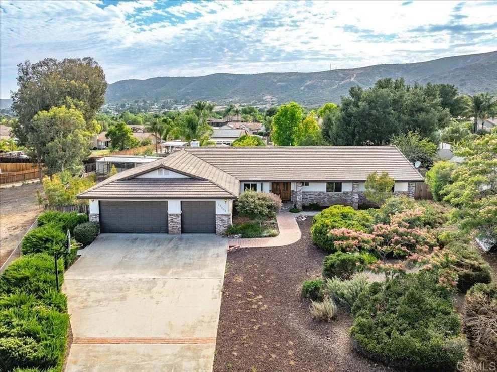 Unit for sale at 23803 Glenn Ellen Court, Ramona, CA 92065