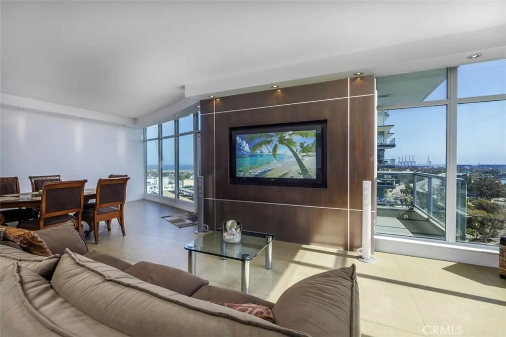 Unit for sale at 400 W Ocean Boulevard, Long Beach, CA 90802