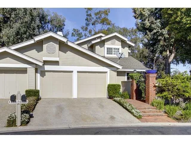Unit for sale at 595 Leucadia Village Court, Encinitas, CA 92024