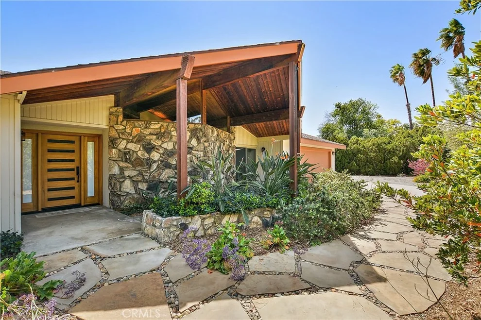 Unit for sale at 2290 Oak Crest Drive, Riverside, CA 92506