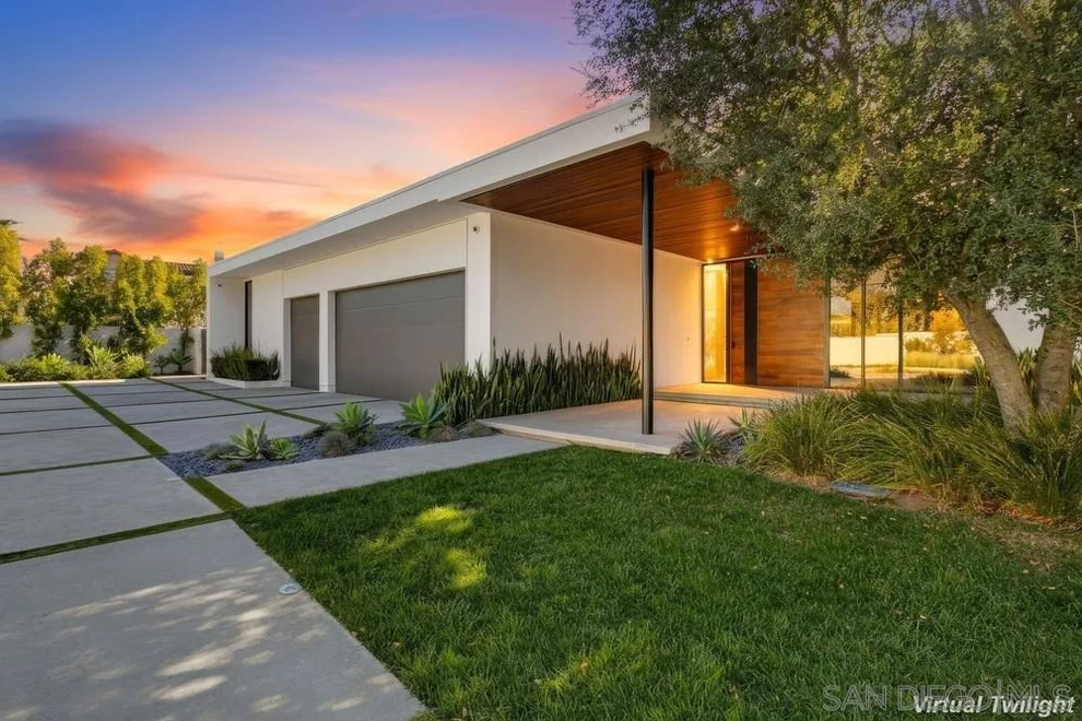 Unit for sale at 2864 Gate Seven, Chula Vista, CA 91914