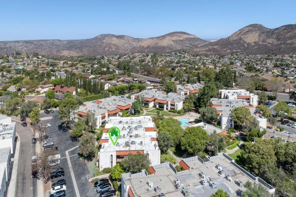 Unit for sale at 6878 Navajo, San Diego, CA 92119