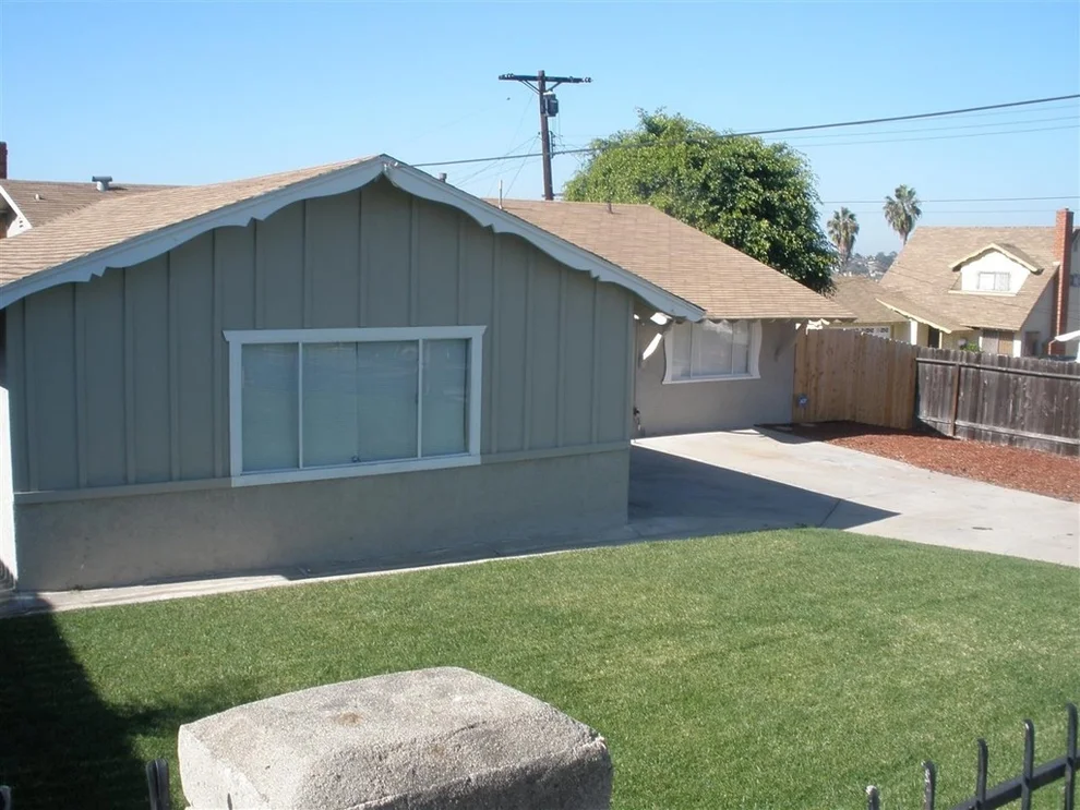 Unit for sale at 250 Los Soneto Dr, San Diego, CA 92114