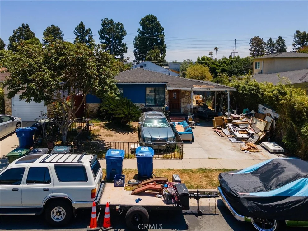 Unit for sale at 12440 Wagner Street, Los Angeles, CA 90066