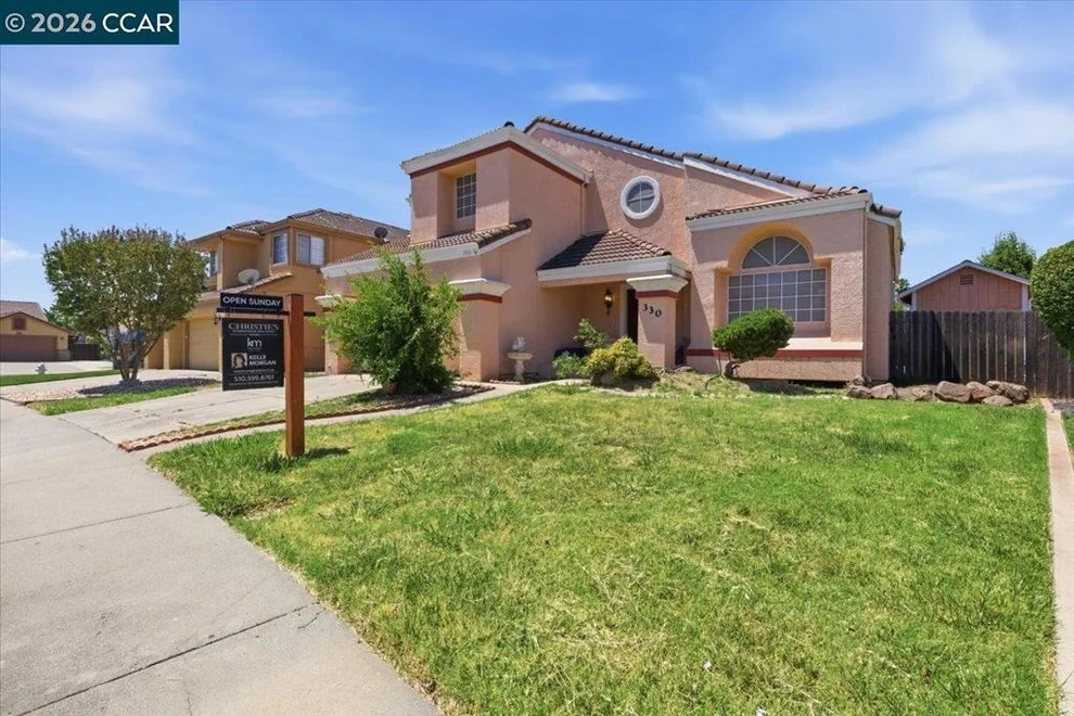 Unit for sale at 330 Bartlett Ct, Suisun City, CA 94585