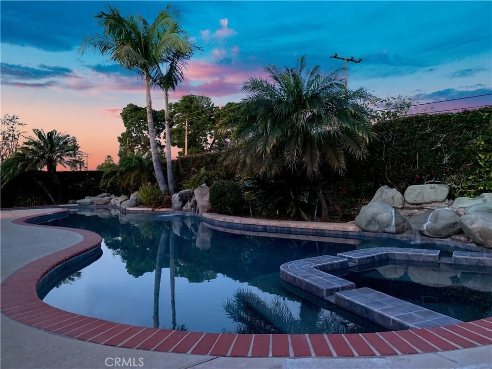 Unit for sale at 14482 Amberwick Lane, Tustin, CA 92780