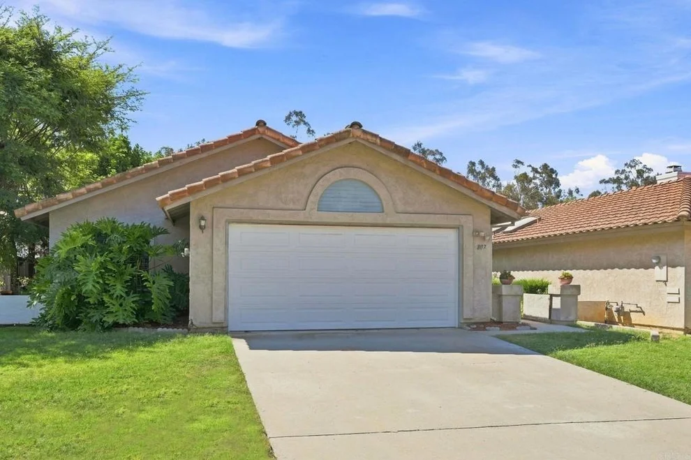 Unit for sale at 807 Cleveland Avenue, Escondido, CA 92026