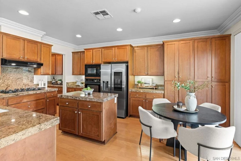 Unit for sale at 11754 Ashlock Way, San Diego, CA 92131