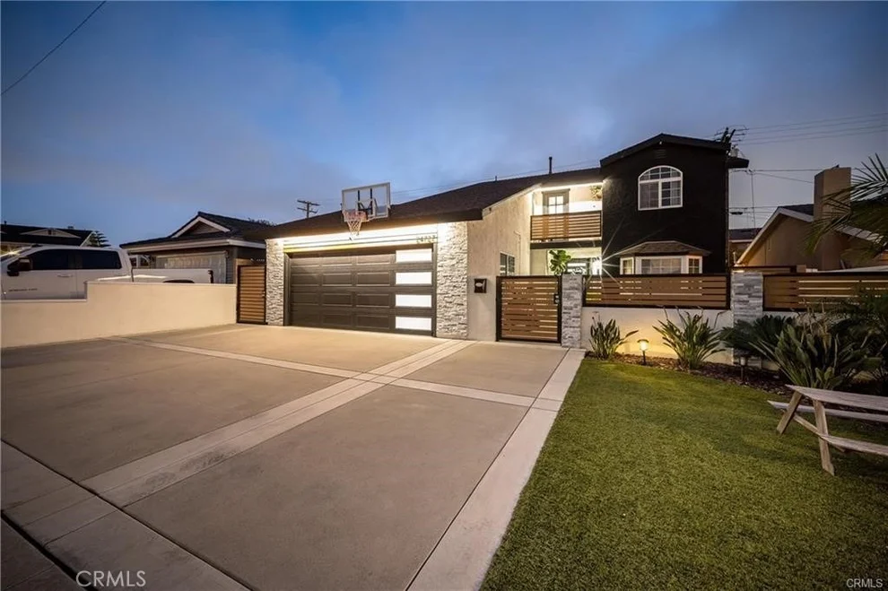 Unit for sale at 24727 Marbella Avenue, Carson, CA 90745