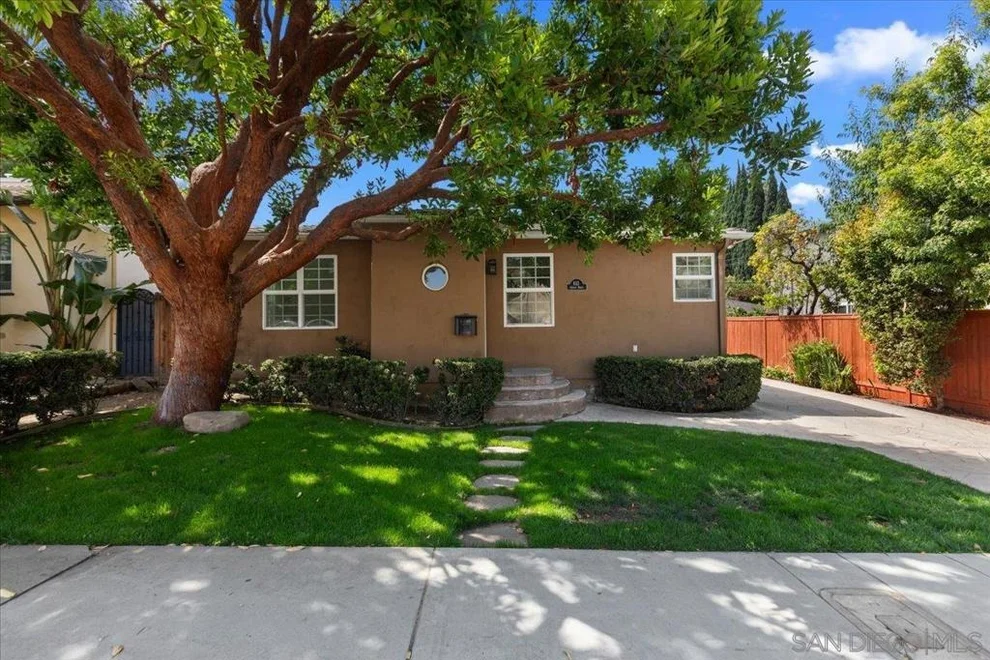 Unit for sale at 633 Arroyo, San Diego, CA 92103