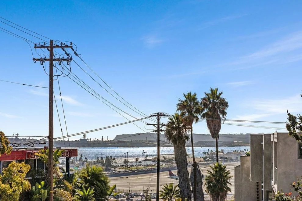 Unit for sale at 2816 18 Columbia Street, San Diego, CA 92103