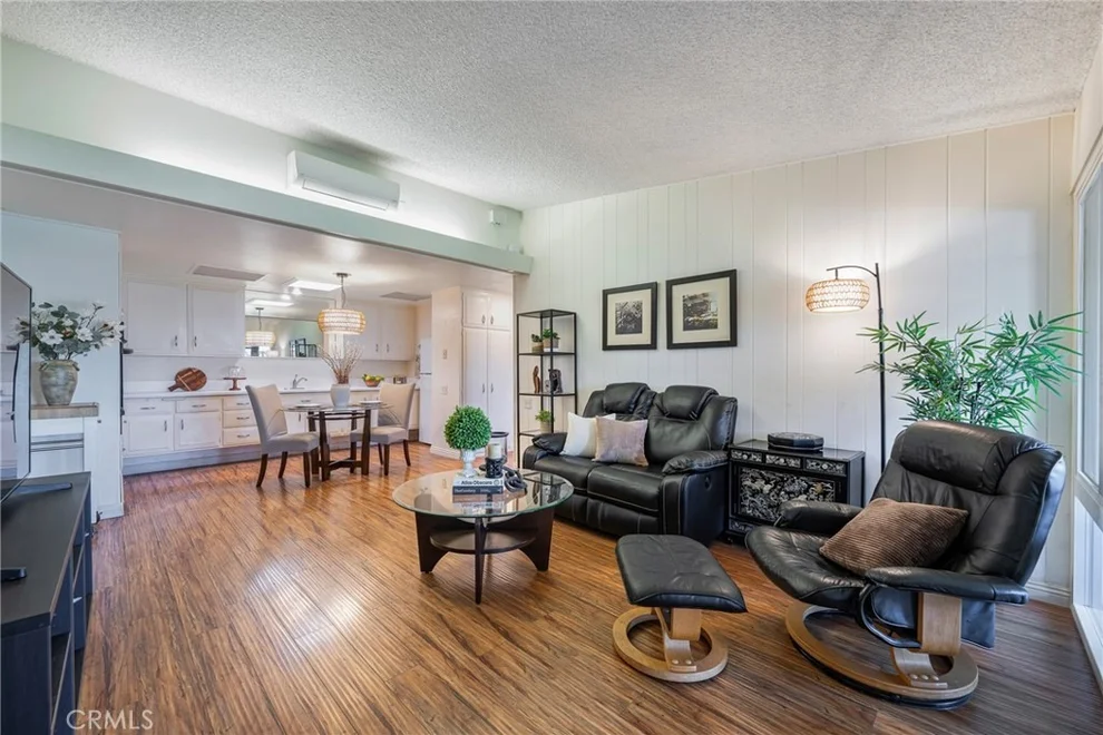 Unit for sale at 13800 Canoe Brook, Seal Beach, CA 90740
