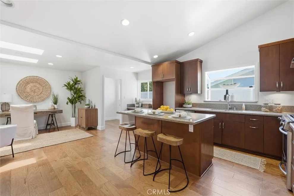 Unit for sale at 6903 Hartcrest Drive, Rancho Palos Verdes, CA 90275