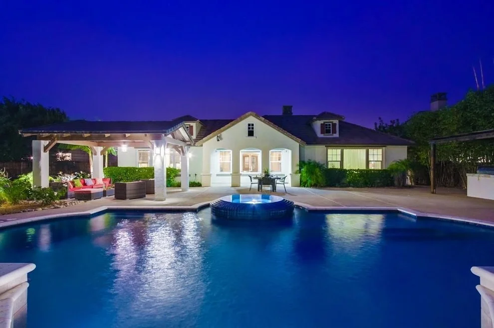 Unit for sale at 15565 PINEHURST PLACE, San Diego, CA 92131