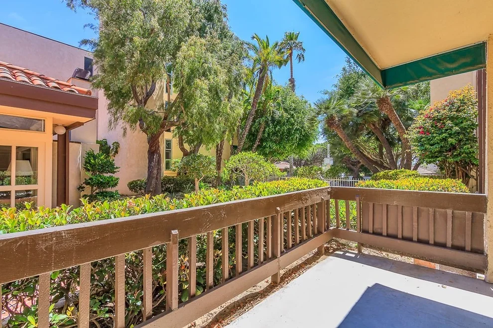 Unit for sale at 6455 La Jolla, La Jolla, CA 92037