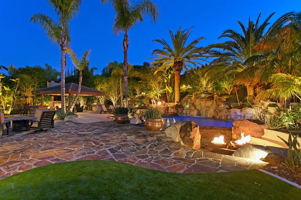 Unit for sale at 16266 Winecreek Rd, San Diego, CA 92127
