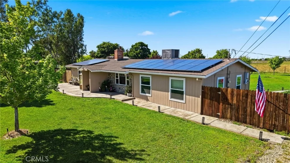 Unit for sale at 1581 Plumas Arboga, Olivehurst, CA 95961