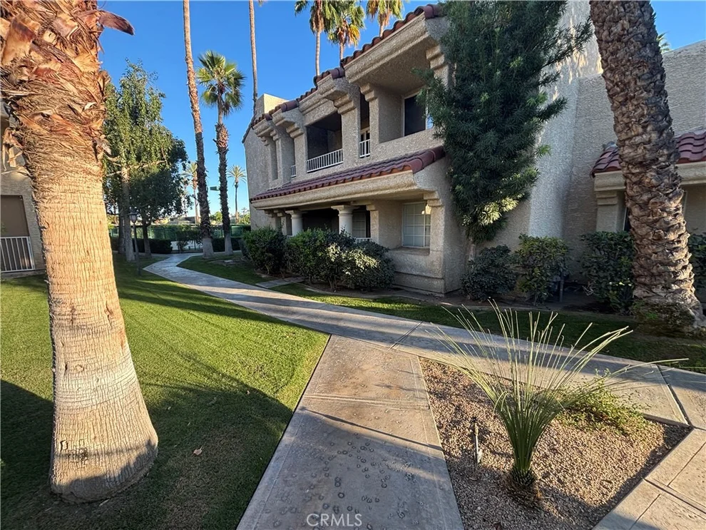 Unit for sale at 2700 Lawrence Crossley, Palm Springs, CA 92264