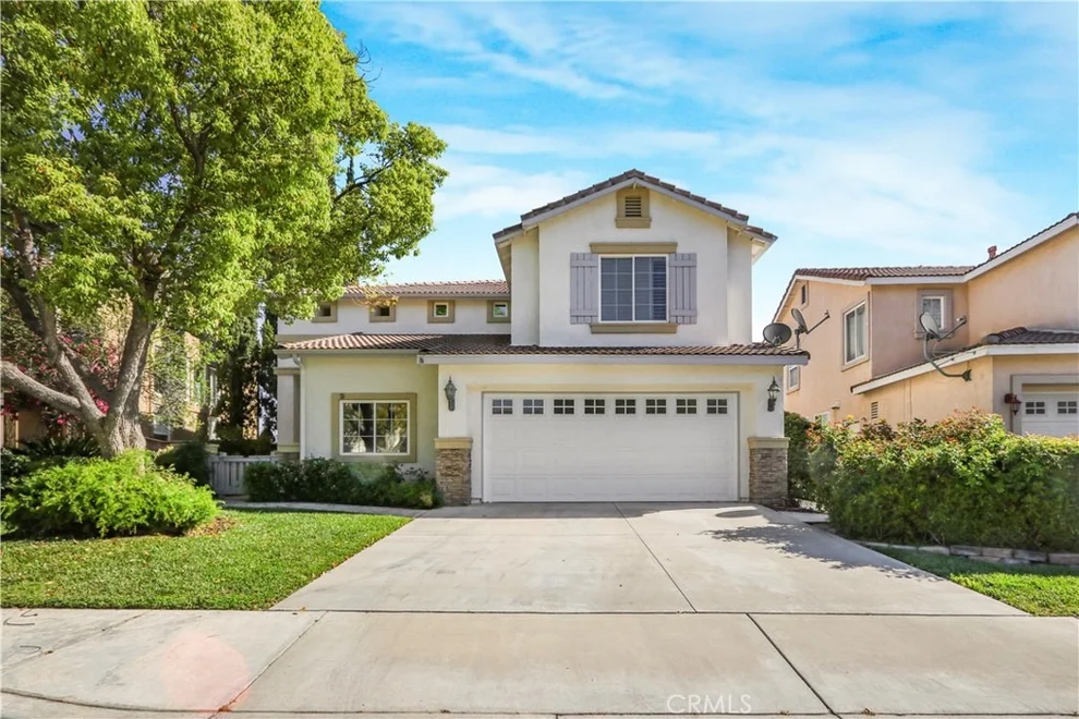 Unit for sale at 71 Villa Valtelena, Lake Elsinore, CA 92532