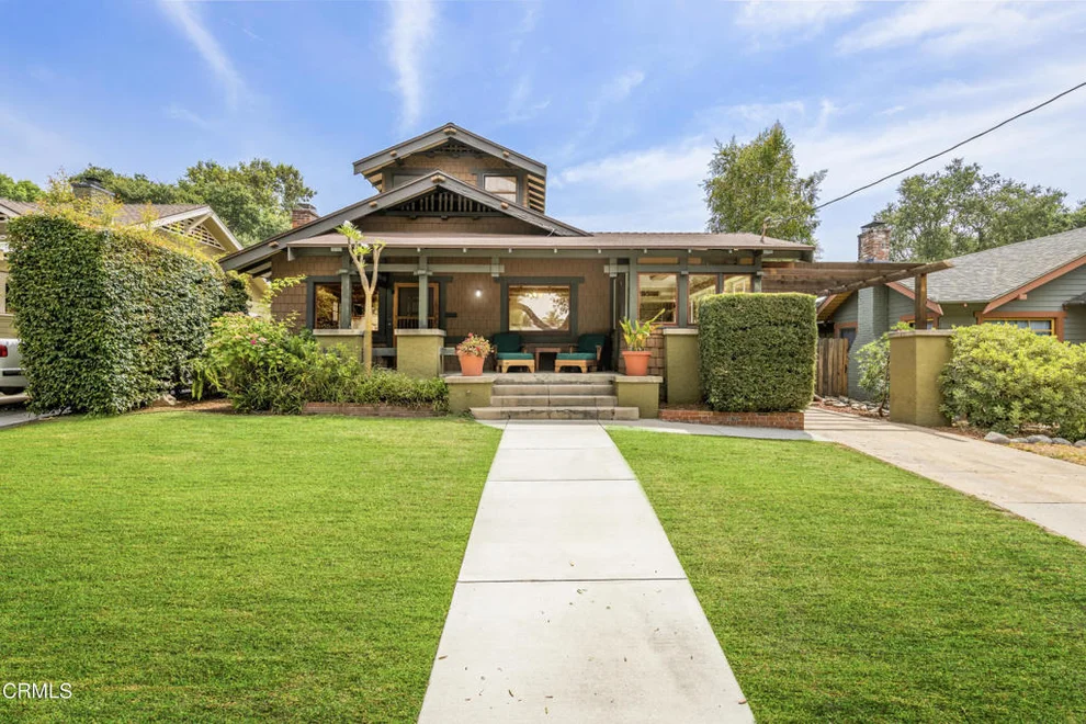 Unit for sale at 1046 N Michigan Avenue, Pasadena, CA 91104