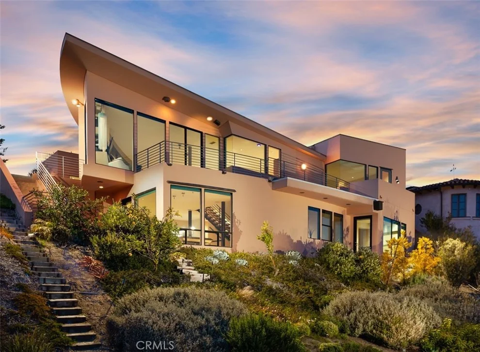 Unit for sale at 1572 Skyline Drive, Laguna Beach, CA 92651