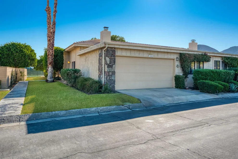 Unit for sale at 74808 Chateau Circle, Indian Wells, CA 92210