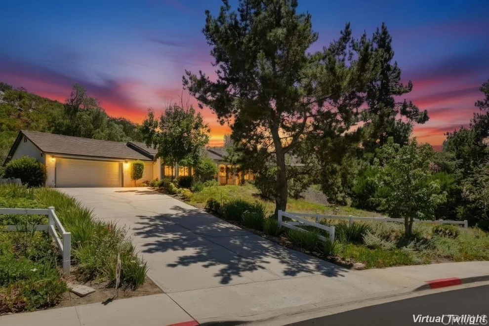 Unit for sale at 12725 Monte Vista Road, Poway, CA 92064