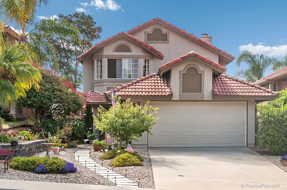 Unit for sale at 11965 Calle Lorenzana, El Cajon, CA 92019