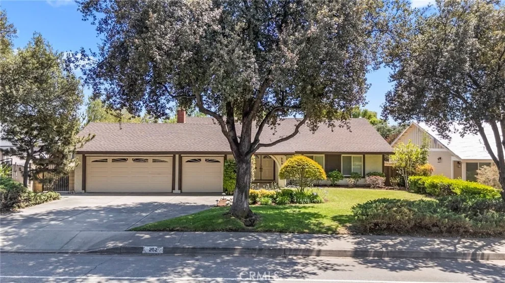 Unit for sale at 252 E Radcliffe Drive, Claremont, CA 91711