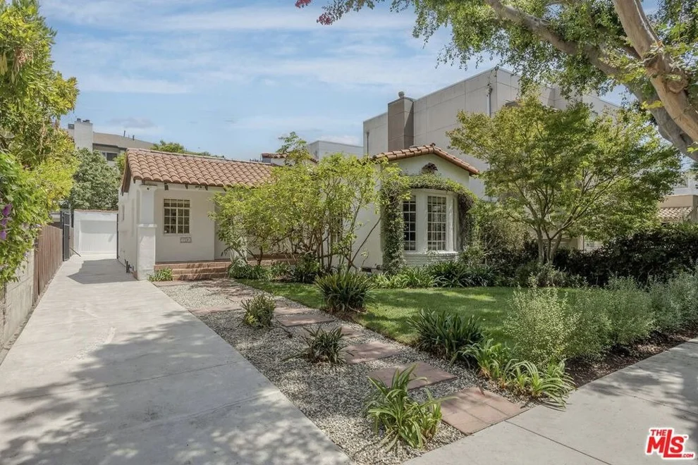 Unit for sale at 718 Westbourne Drive, West Hollywood, CA 90069
